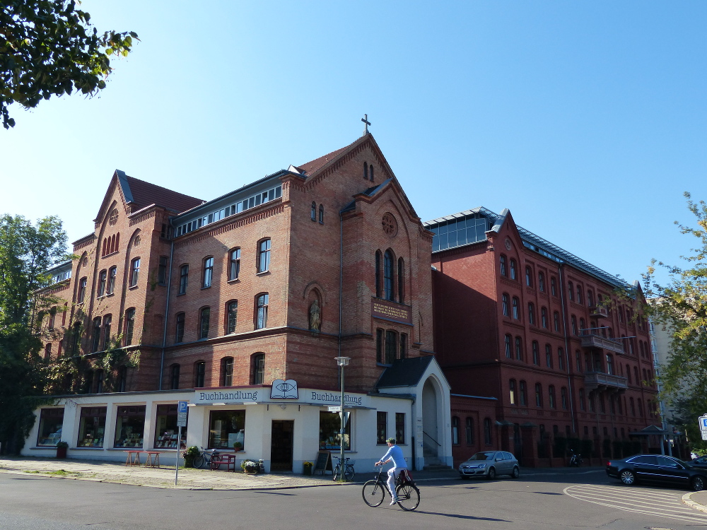 Le si&egrave;ge &eacute;piscopal de l'&Eacute;glise r&eacute;gionale de Berlin-Brandebourg, &agrave; l'&eacute;glise St-Georges